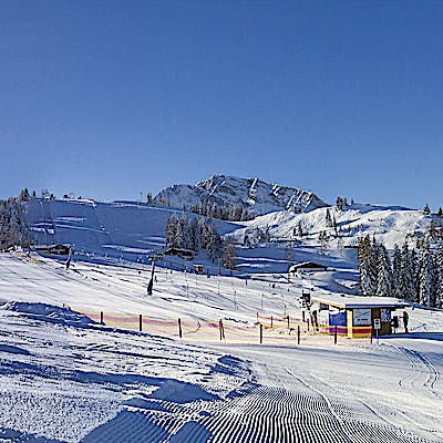 Ski lifts Rossfeld (1550m)