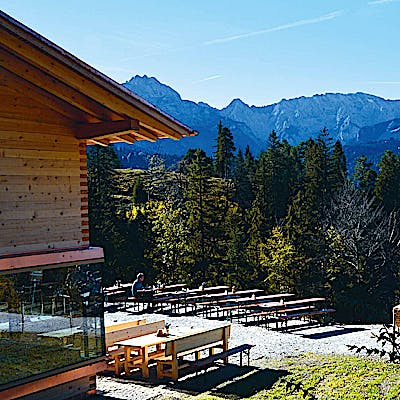 Cover image for Tannenhütte