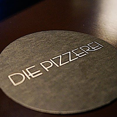 Laloupe innsbruck restaurant pizzerei2 755am95z5
