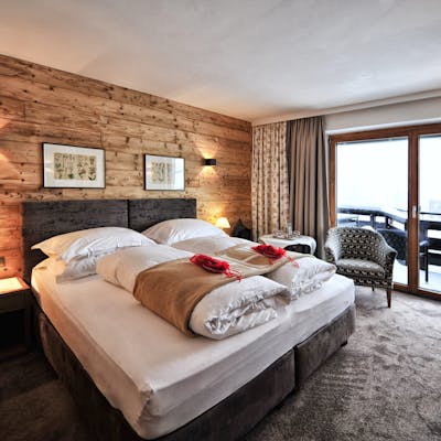 Praxmarer FPM0638 2019 be