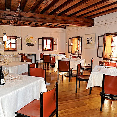 Laloupe mesnerhaus 11 75npp8kyl
